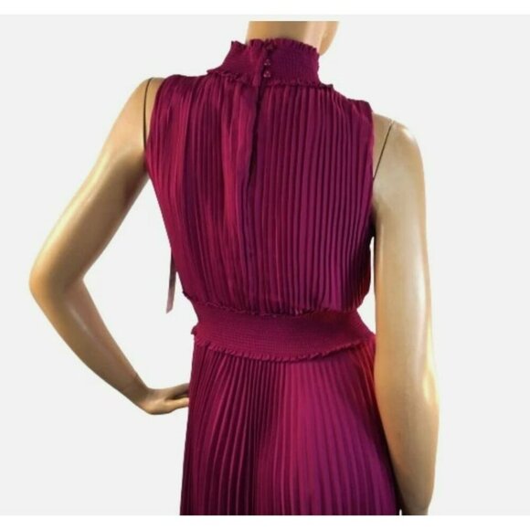 NWT‎ Nanette Lepore Dress Size 6 Moroccan Rose Pleated Midi Sleeveless High Neck - Picture 16 of 16